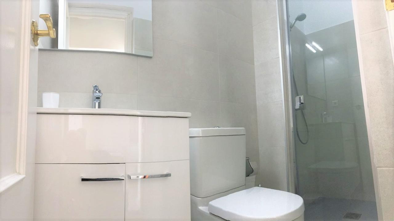 Appartement Arco Del Postigo à Séville Extérieur photo